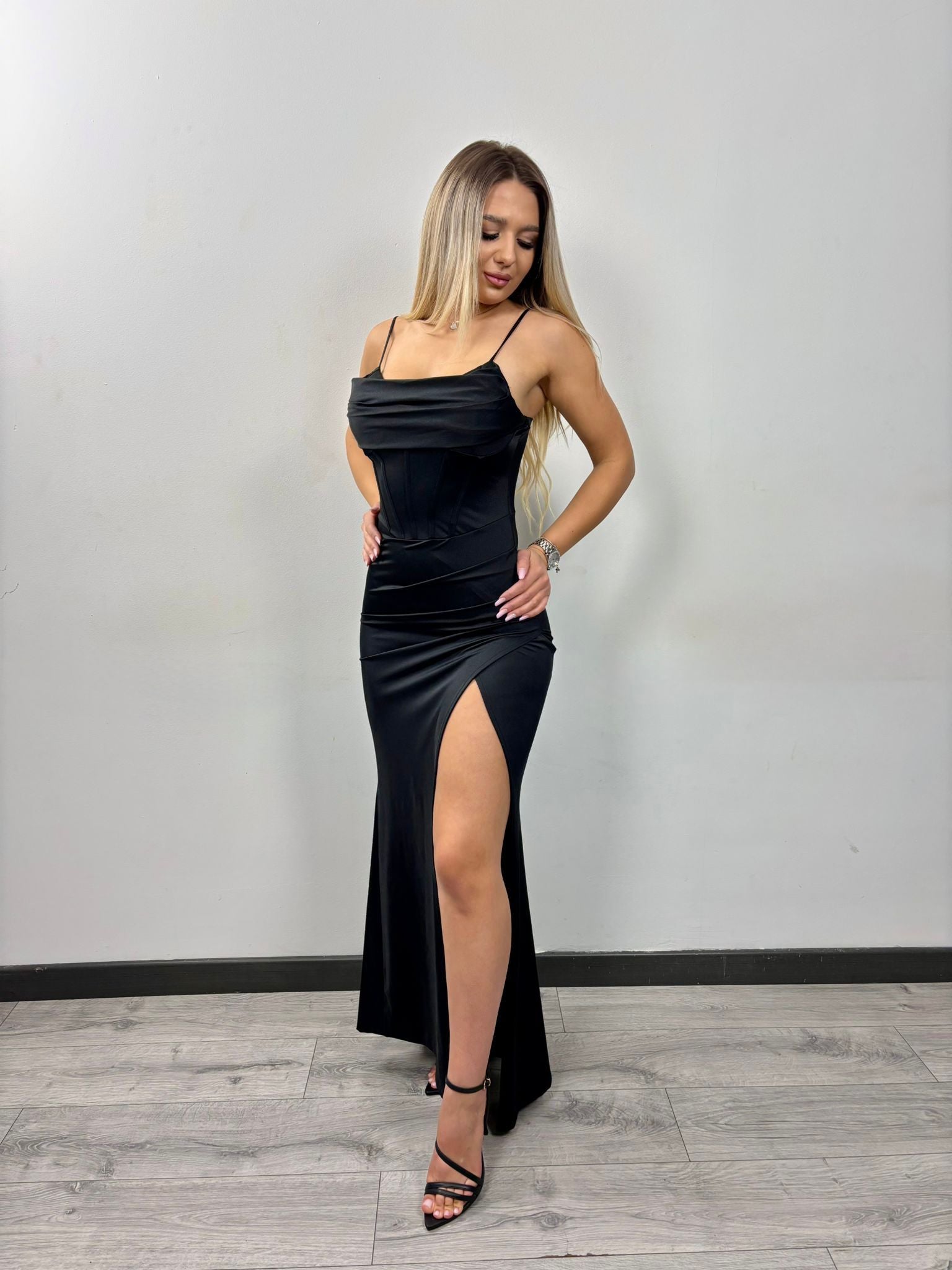 Rochita cu corset eleganta